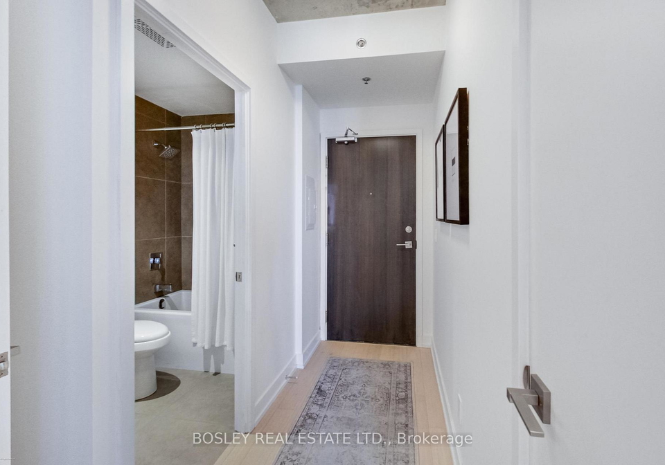 20-minowan-miikan-lane-toronto-ontario-c12298887
