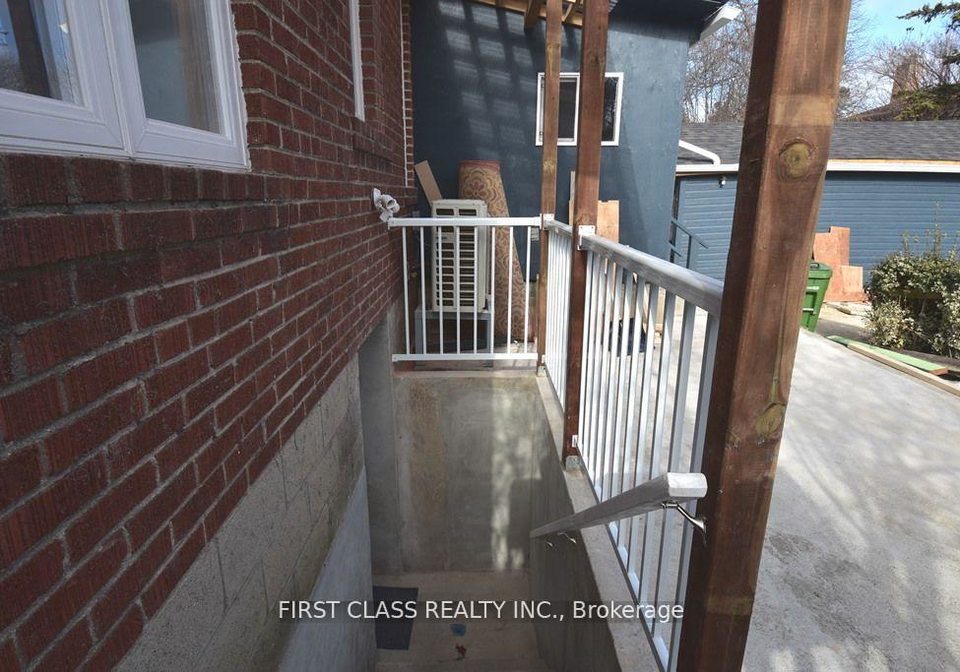 319-senlac-road-toronto-ontario-c12298894