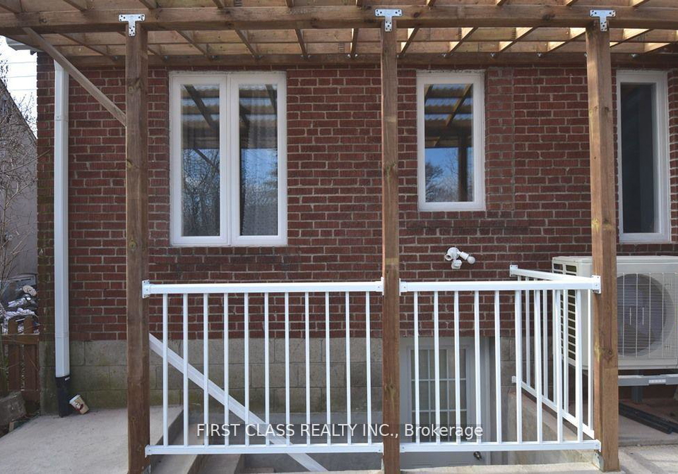 319-senlac-road-toronto-ontario-c12298894