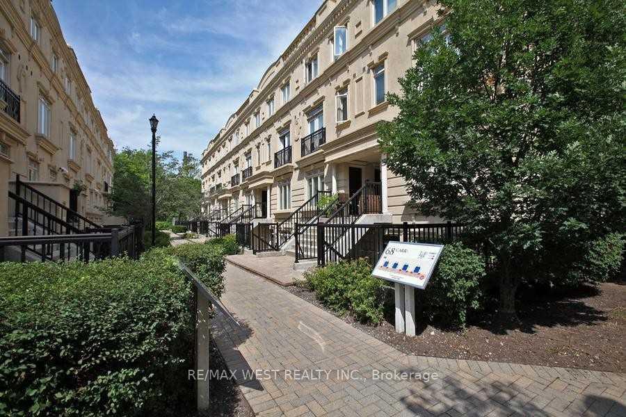 68-carr-street-toronto-ontario-c12299001