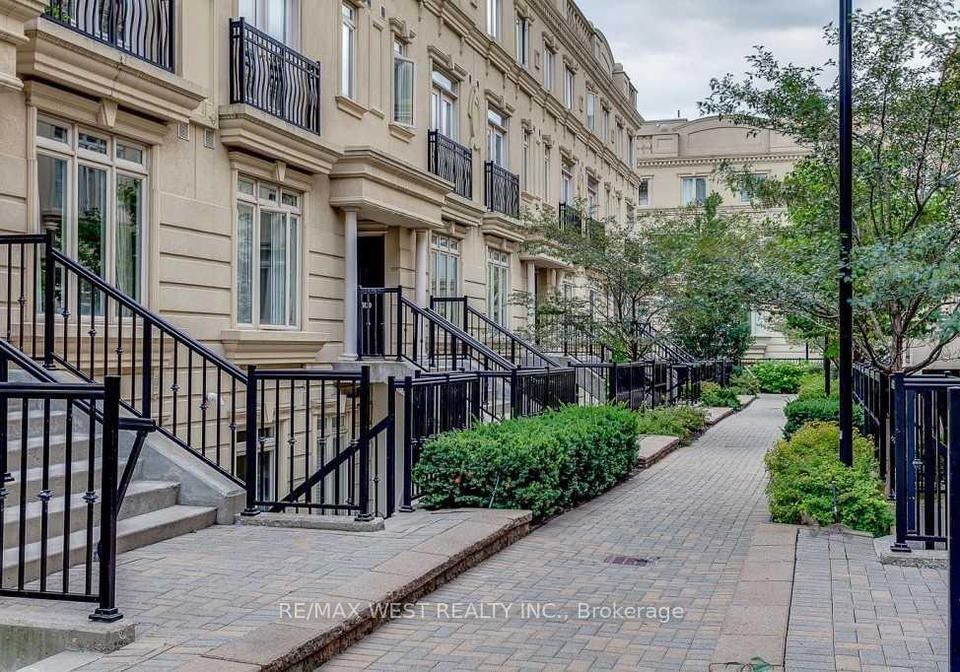 68-carr-street-toronto-ontario-c12299001