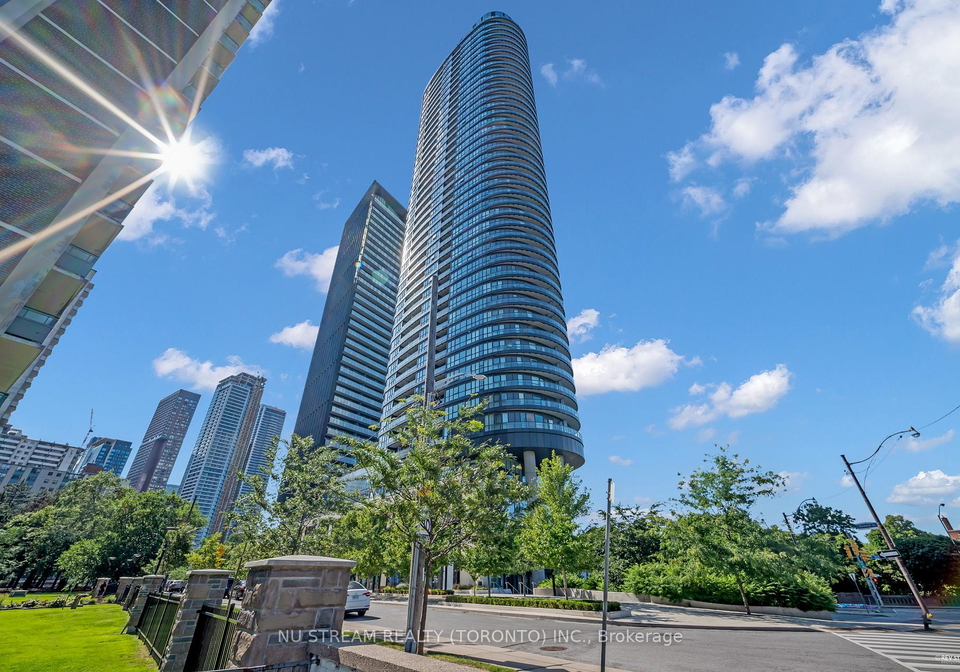585-bloor-street-e-e-toronto-ontario-c12299050