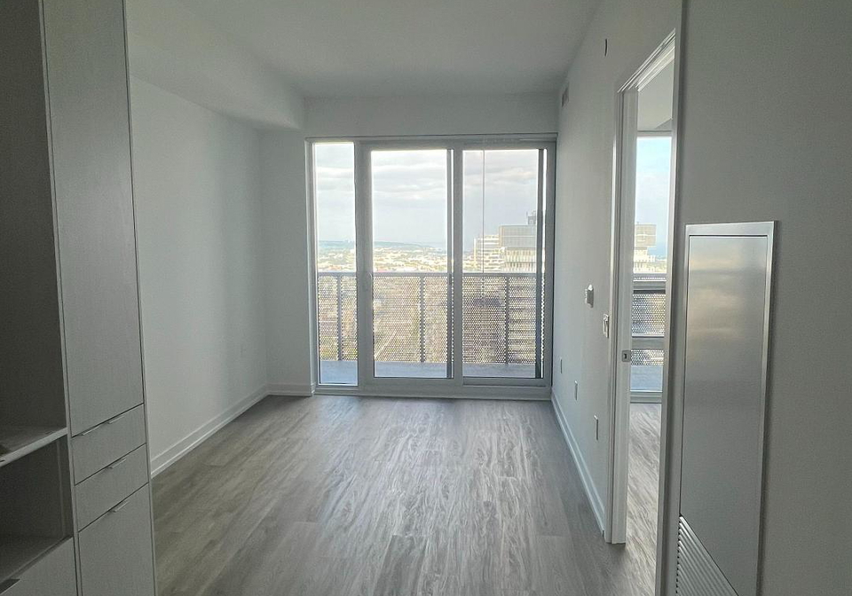 55-cooper-street-toronto-ontario-c12299091