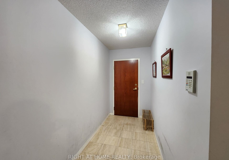 18-hillcrest-avenue-north-york-ontario-c12299128