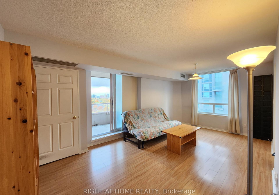 18-hillcrest-avenue-north-york-ontario-c12299128