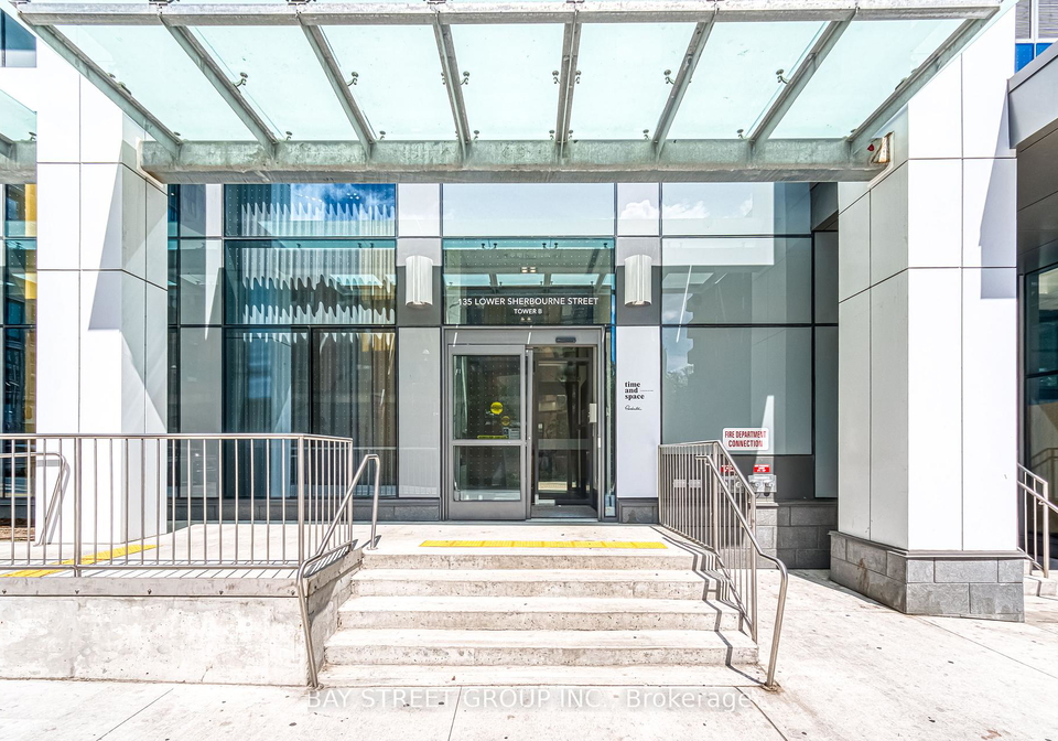 135-lower-sherbourne-street-toronto-ontario-c12299135