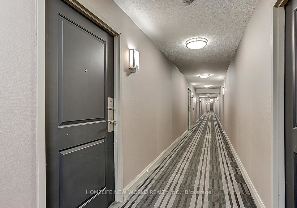 35-bastion-street-toronto-ontario-c12299334