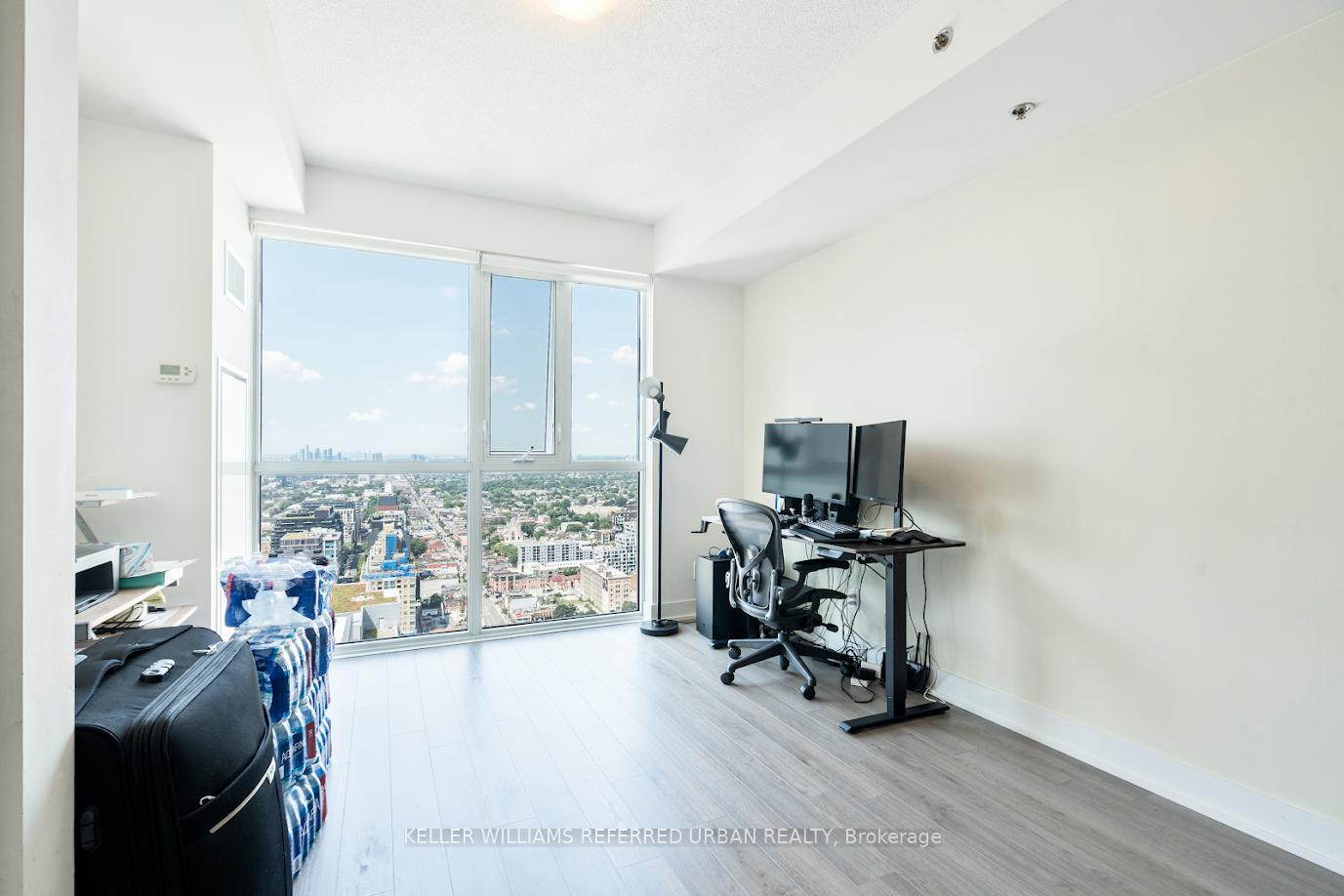 318-richmond-street-w-w-toronto-ontario-c12299560
