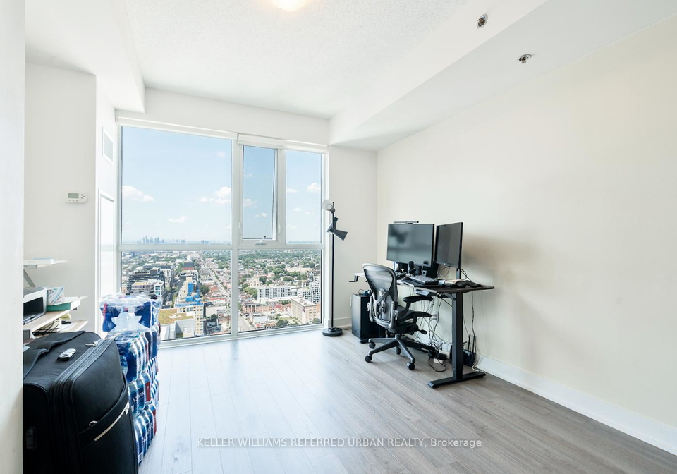 318-richmond-street-w-w-toronto-ontario-c12299560