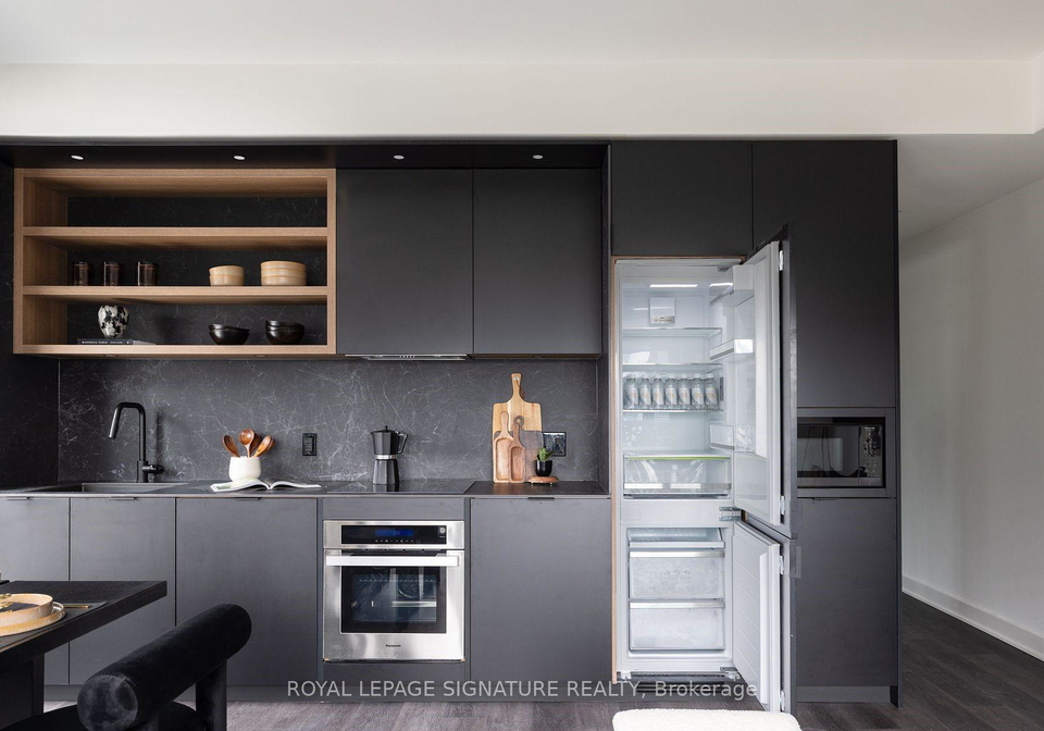 55-charles-street-e-e-toronto-ontario-c12299855