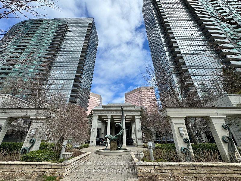 15-greenview-avenue-toronto-ontario-c12300100