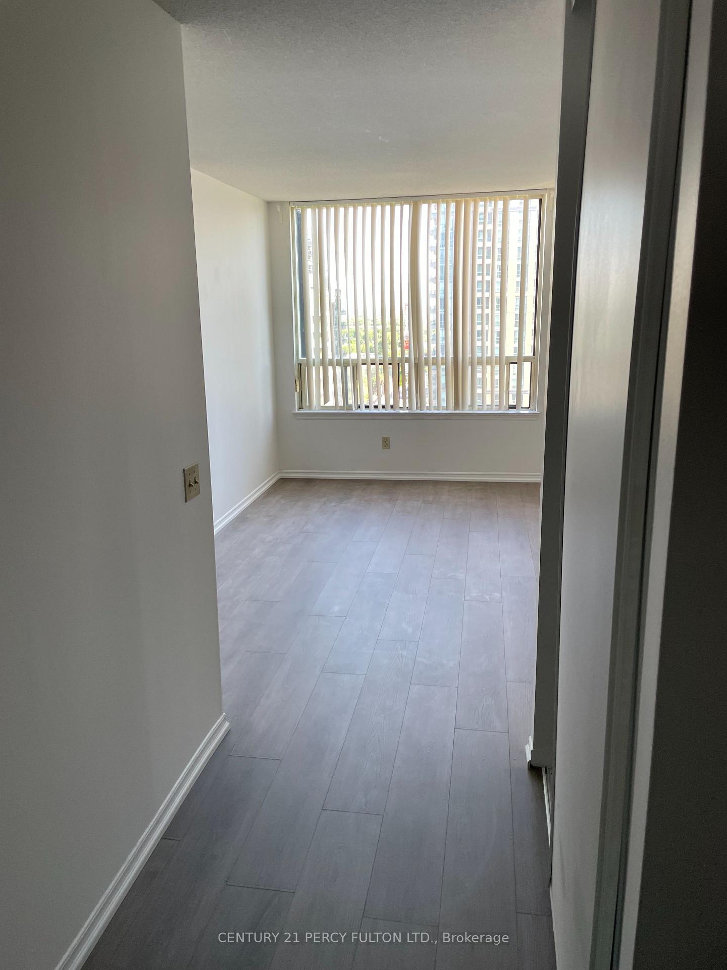 7-bishop-avenue-north-york-ontario-c12300157