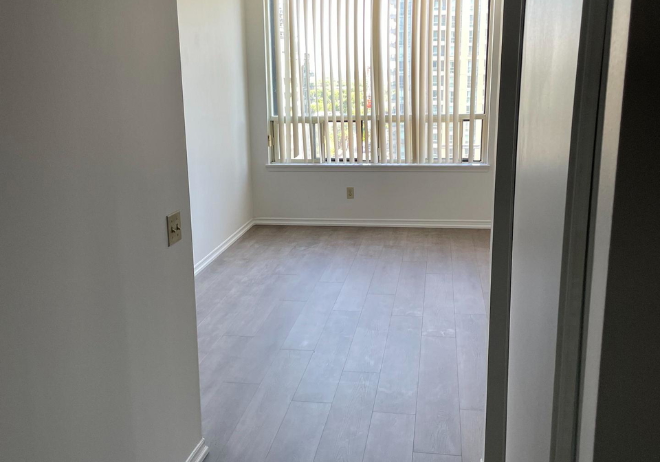 7-bishop-avenue-north-york-ontario-c12300157