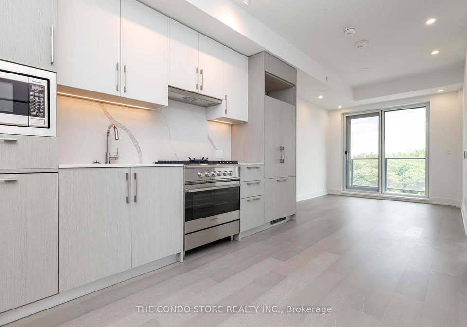 8-manor-road-w-w-toronto-ontario-c12300167