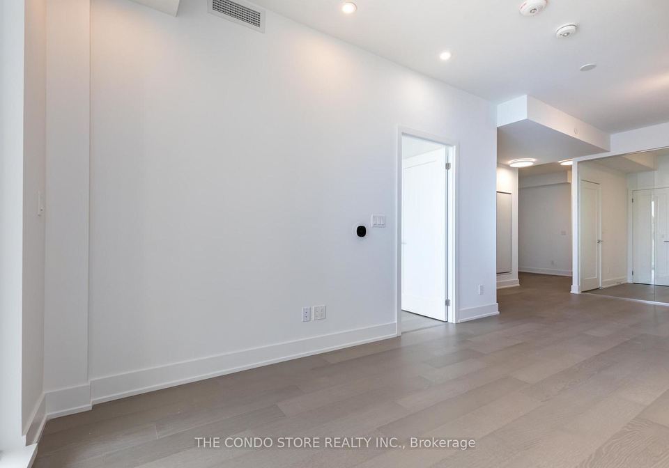8-manor-road-w-w-toronto-ontario-c12300167