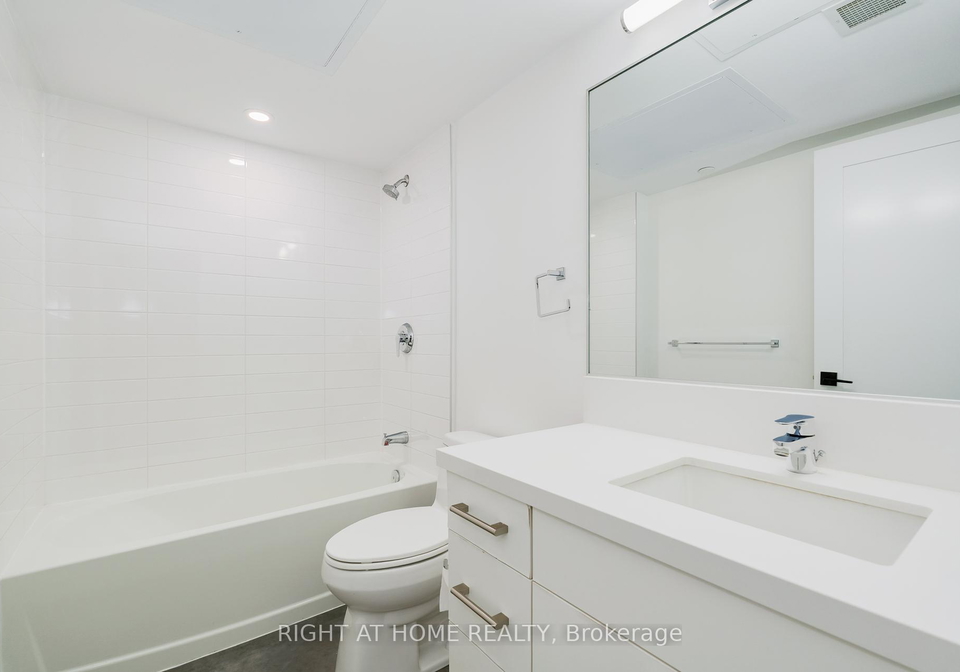 897-college-street-w-w-toronto-ontario-c12300444