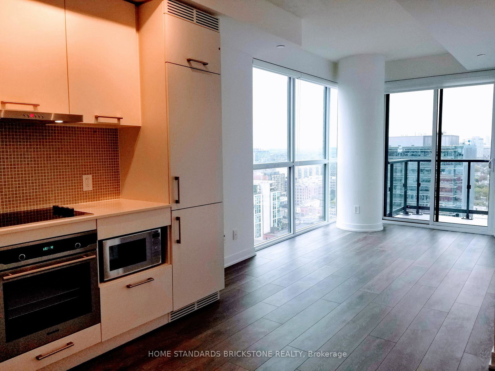 87-peter-street-toronto-ontario-c12300523