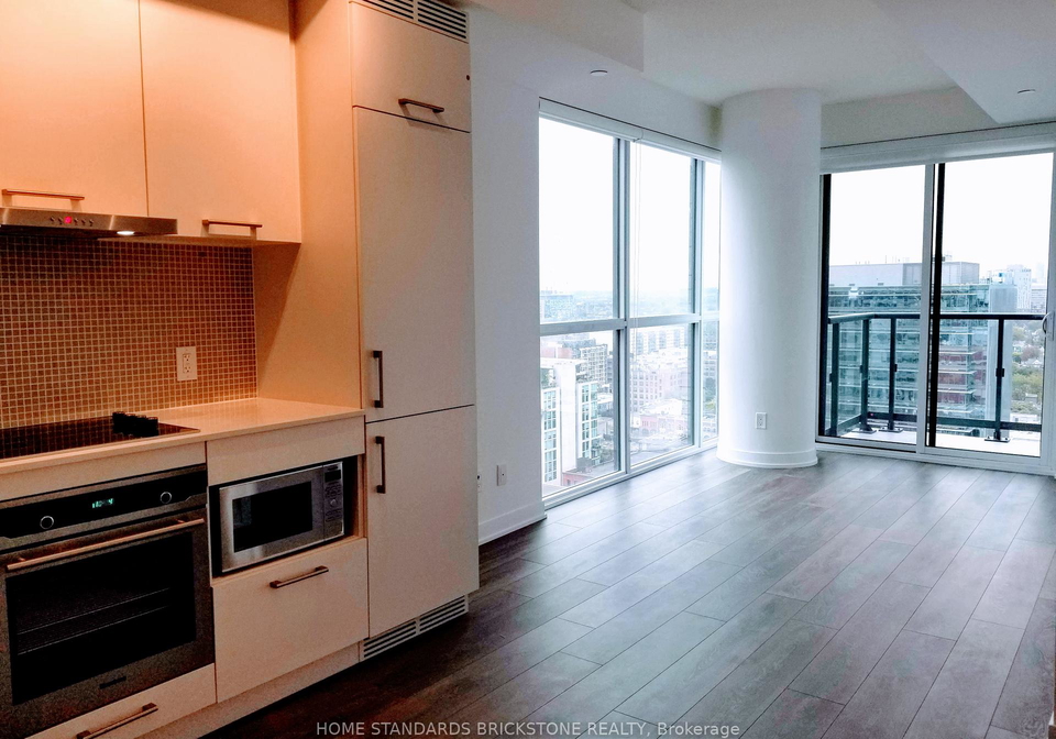 87-peter-street-toronto-ontario-c12300523