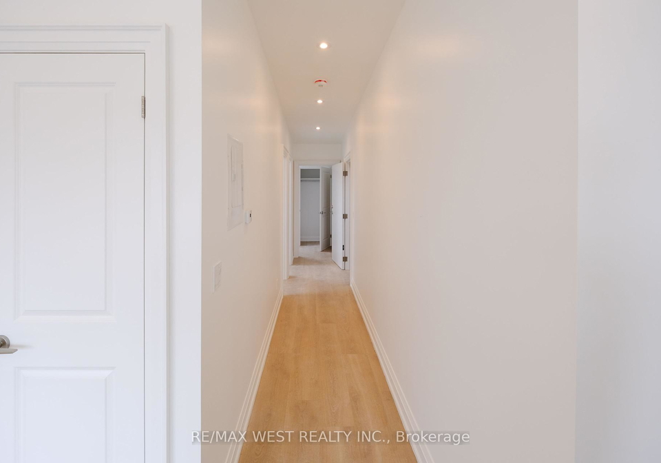 325-oakwood-avenue-toronto-ontario-c12300564