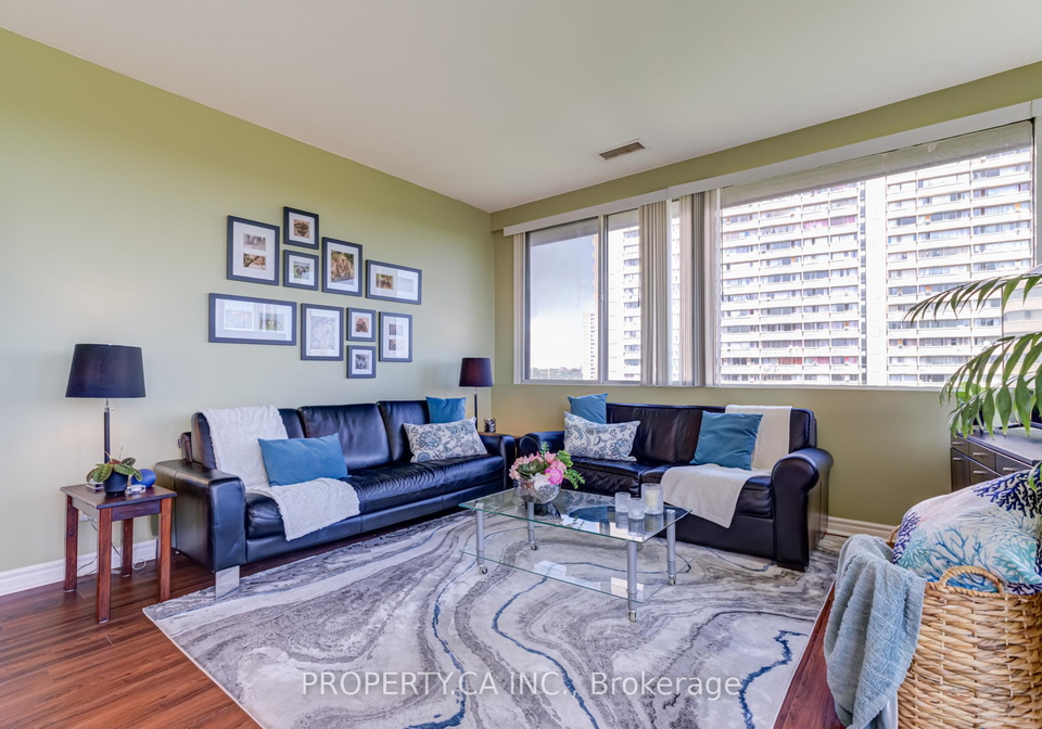 10-gateway-boulevard-east-york-ontario-c12300809