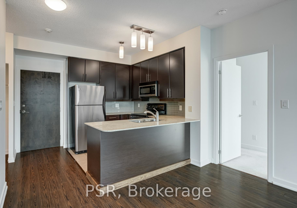 18-harbour-street-toronto-ontario-c12300827