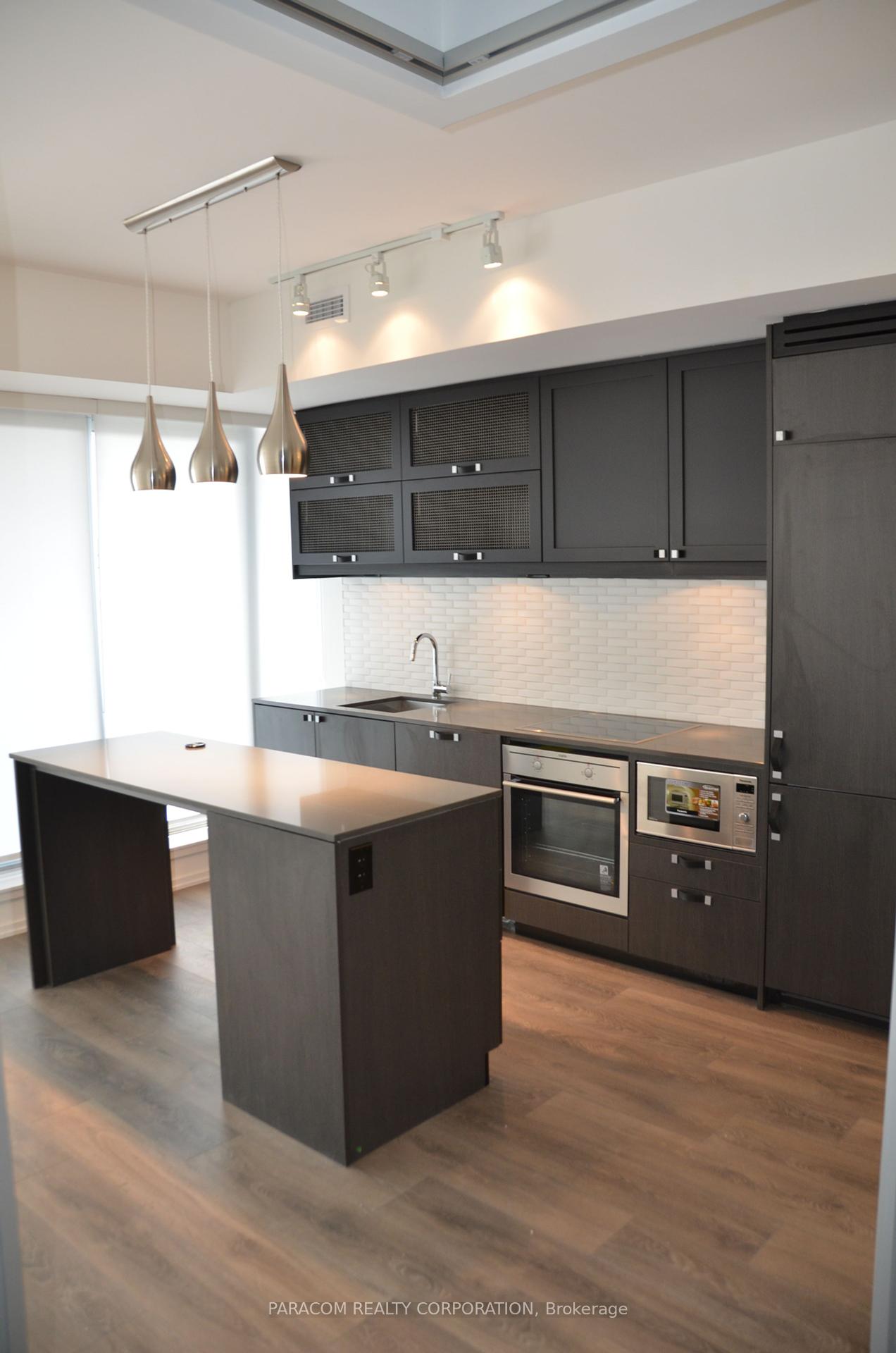 783-bathurst-street-toronto-ontario-c12301120