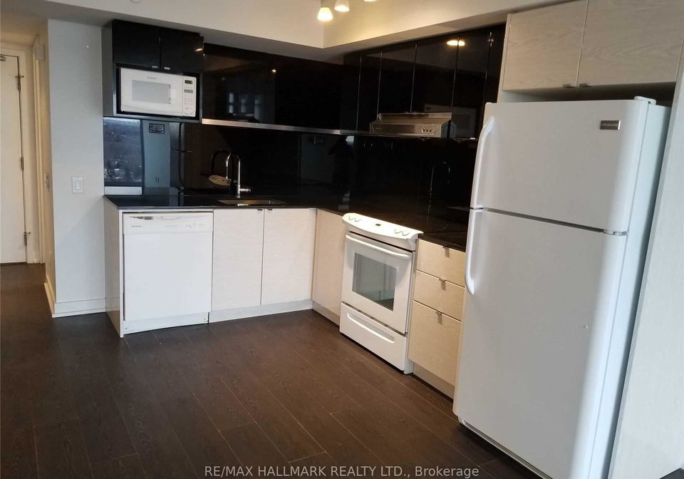 72-esther-shiner-boulevard-north-york-ontario-c12301201