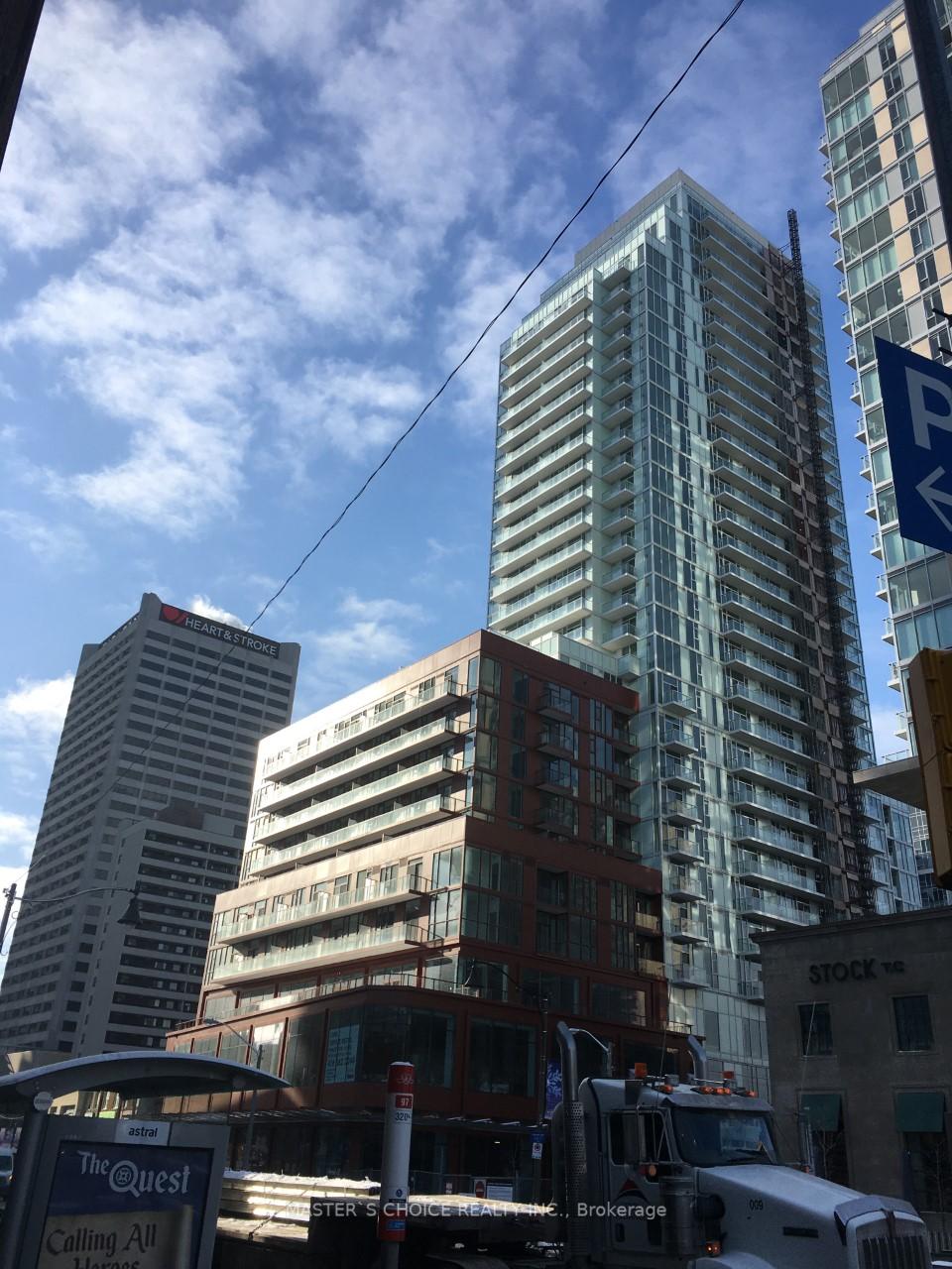 33-helendale-avenue-toronto-ontario-c12301347