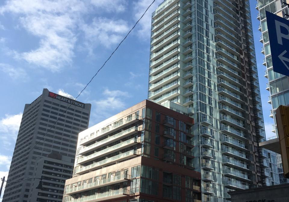 33-helendale-avenue-toronto-ontario-c12301347