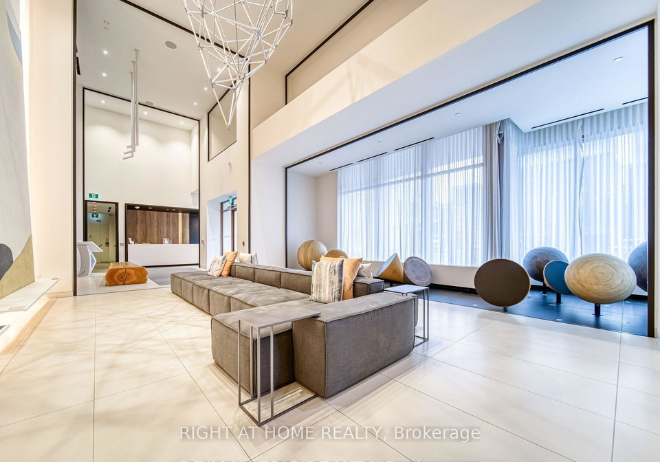 15-lower-jarvis-street-toronto-ontario-c12301414