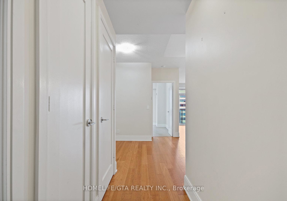70-roehampton-avenue-toronto-ontario-c12301568