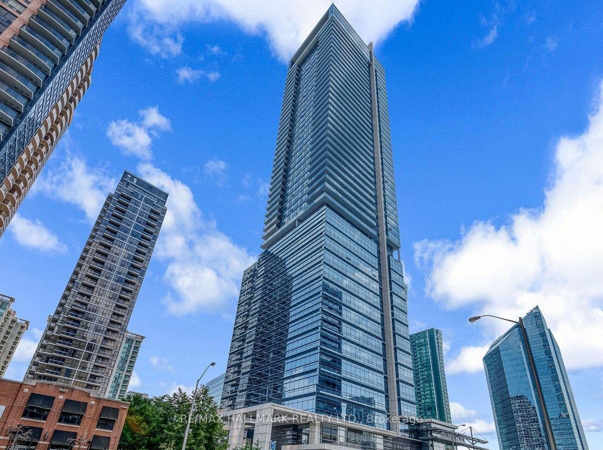 5-sheppard-avenue-e-e-north-york-ontario-c12301713