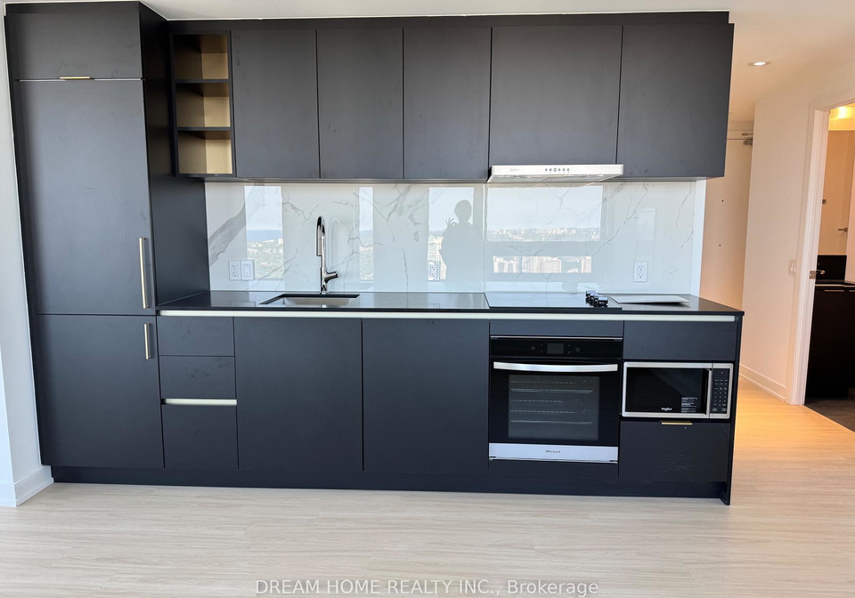 8-wellesley-street-w-w-toronto-ontario-c12301719