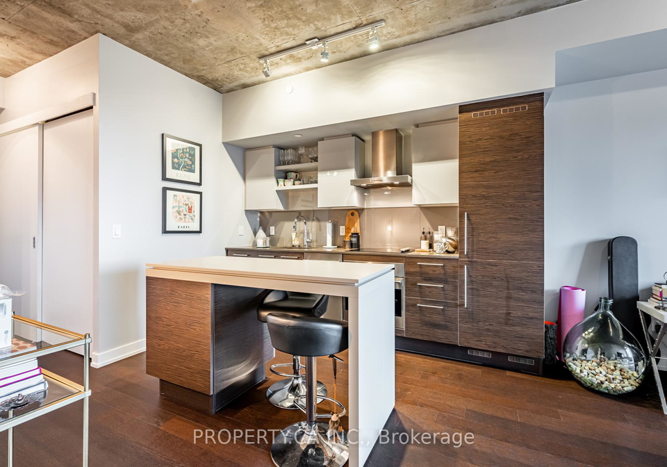 1030-king-street-w-w-toronto-ontario-c12301799