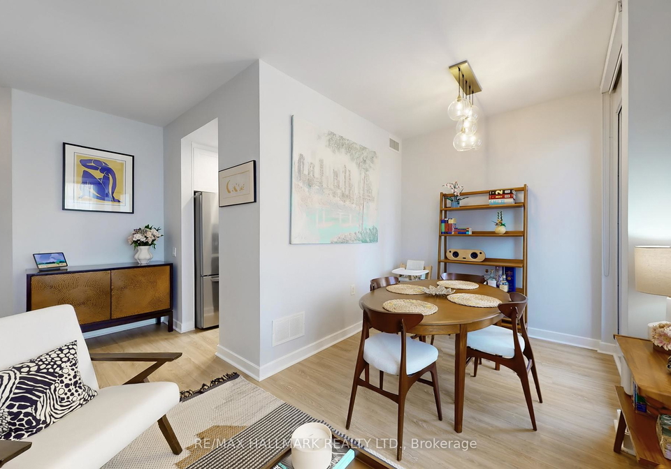 85-bloor-street-e-e-toronto-ontario-c12302038