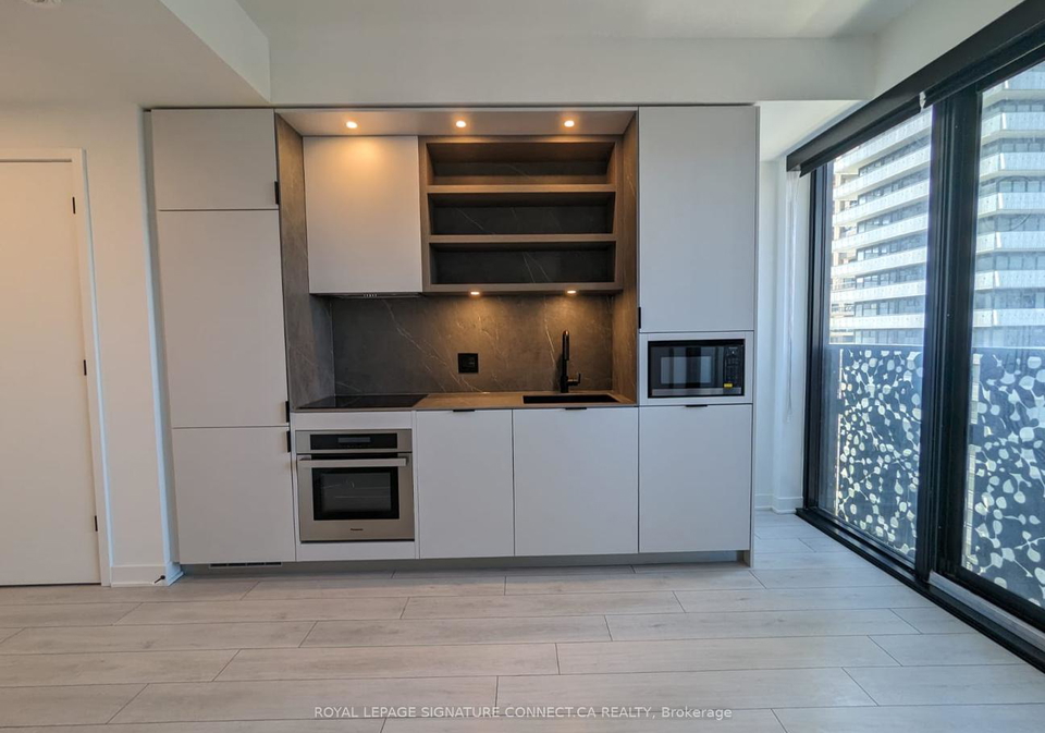 55-charles-street-e-e-toronto-ontario-c12302049