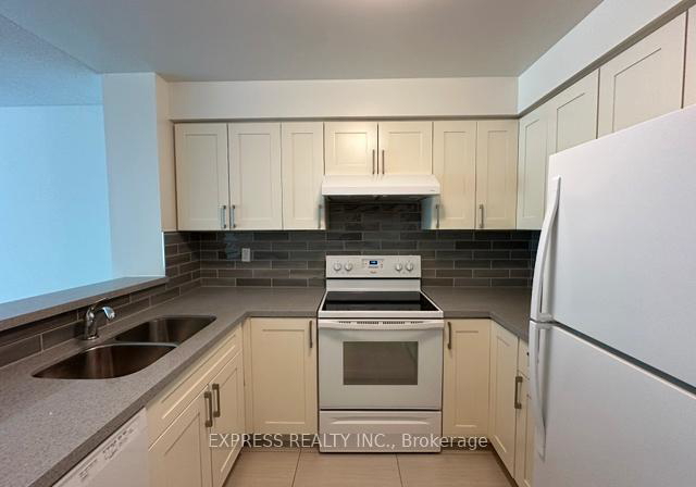 942-yonge-street-toronto-ontario-c12302085