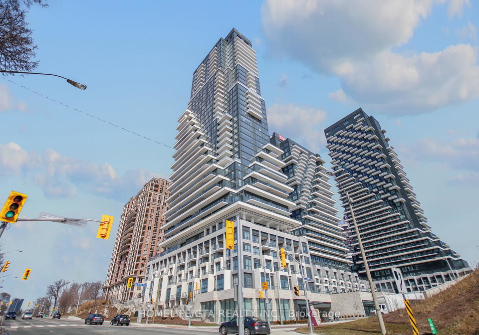 10-inn-on-the-park-drive-north-york-ontario-c12302096