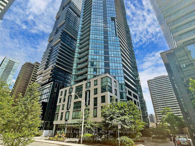 45-charles-street-e-e-toronto-ontario-c12302158