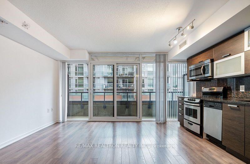 36-lisgar-street-e-e-toronto-ontario-c12302415