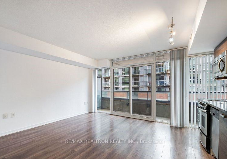 36-lisgar-street-e-e-toronto-ontario-c12302415