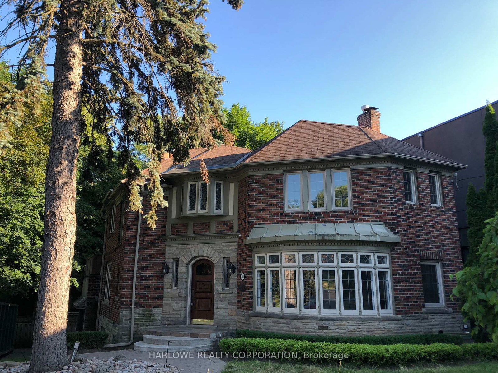 283-chaplin-crescent-toronto-ontario-c12302518