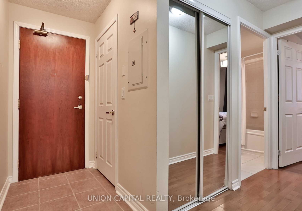 18-kenaston-gardens-north-york-ontario-c12302681