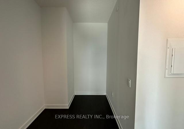 121-st-patrick-street-toronto-ontario-c12302718