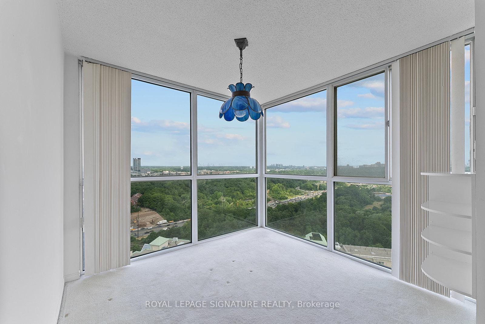 7-concorde-place-north-york-ontario-c12302815