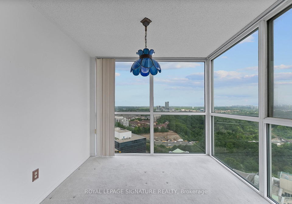 7-concorde-place-north-york-ontario-c12302815