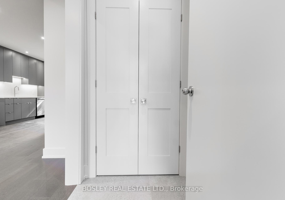 325-brunswick-avenue-toronto-ontario-c12302855