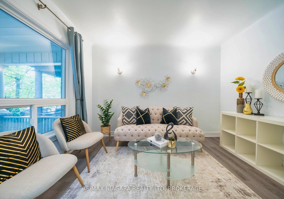 341-clinton-street-toronto-ontario-c12302960