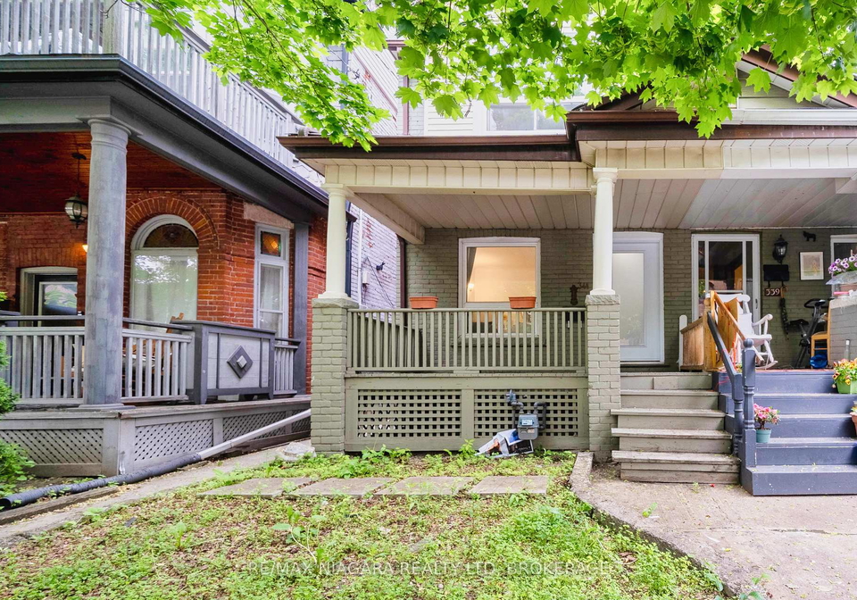 341-clinton-street-toronto-ontario-c12302960