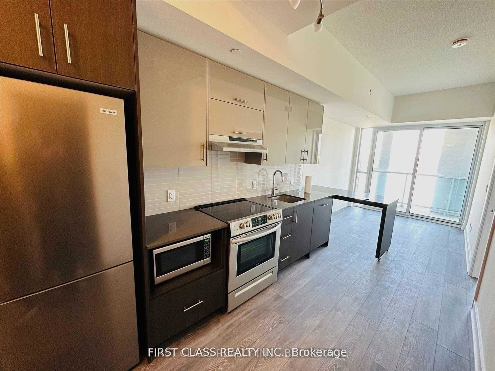 188-fairview-mall-drive-north-york-ontario-c12303233